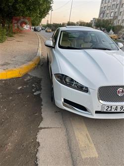 جاگوار XF
